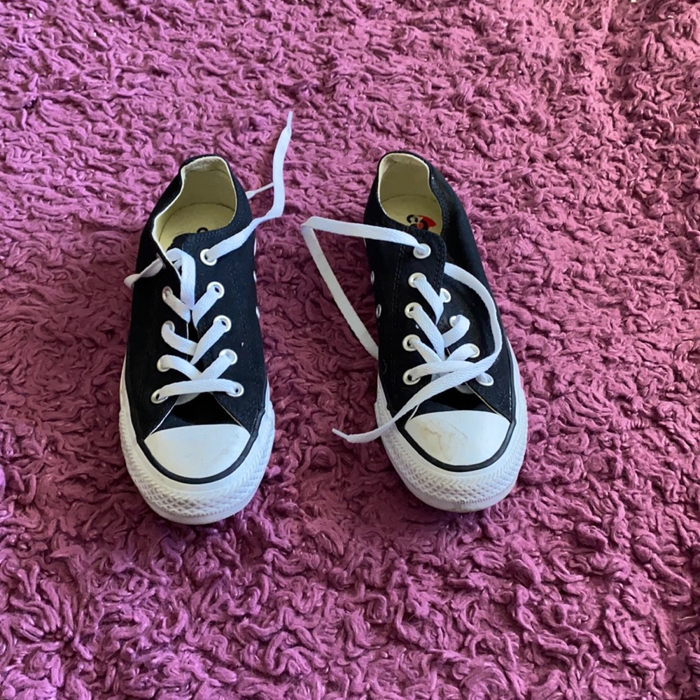 Women’s converse shoes